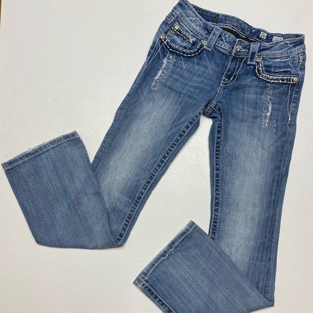Miss Me Embellished Boot Cut Blue Jeans in LT 01C Size 26 VGUC